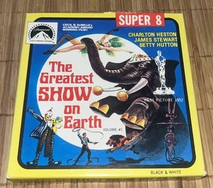 THE GREATEST SHOW ON EARTH Super 8 B&W Film Elephants Circus CASTLE FILMS - Picture 1 of 7