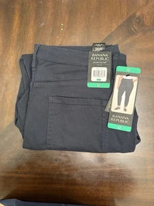 NEU Banana Republic Damen 12 hoch geschnittene Twillhose schwarz - Bild 1 von 3