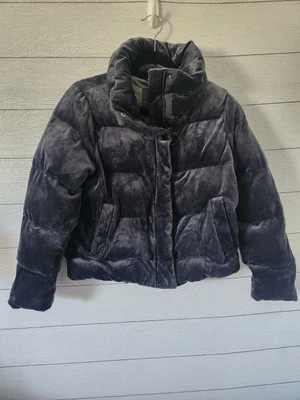 Chaqueta Abercrombie & Fitch Mujer Talla Pequeña Puffer Terciopelo Forrado Gris  Foto 1 de 4