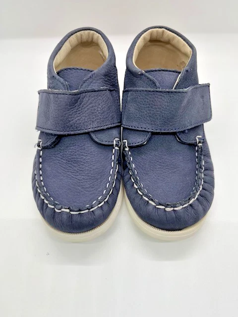 Zapatos de barco de caña alta Jacadi para niños con cierre de correa talla 7,5, 24-36 meses, 5,8 pulgadas de largo Foto 1 de 4