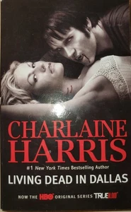 Living Dead in Dallas - GOOD Paperback - Foto 1 di 4