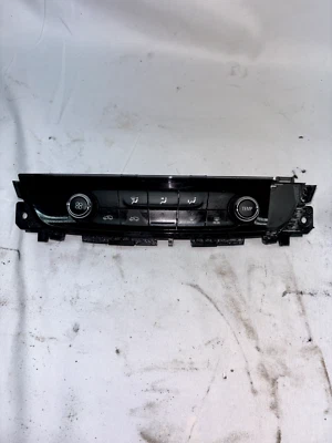 Buick Regal 2018-2019 calefacción aire acondicionado control de clima OEM M04B36003 Foto 1 de 2