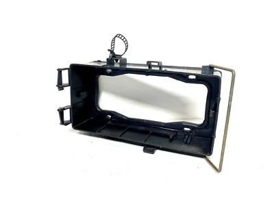 Manguera de caja relé 91-94 Audi 100 C4 4A0 941 803 OEM Foto 1 de 3