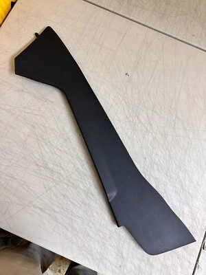 OEM 2020 - 2023 FORD EXPLORER RH CENTER CONSOLE TRIM COVER LB5BS04608 AD3ZHE - Image 1 of 4