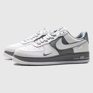 Herren Freizeitschuhe Turnschuhe Air Force 1'07 Unisex Sneaker Grau/Weiß - Bild 1 von 6