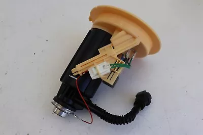 Conjunto de filtro de conexión de manguera de tanque de combustible Ferrari 488 GTB 2016 LHS 282785 J225 Foto 1 de 2