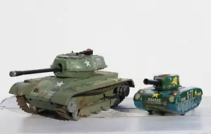 Vintage Set of Two Tin Toys: Large Tank Army M-3512 and Jaguar X-77 Tank, Japan - Picture 1 of 12