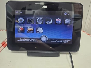 Netgear HSS301 - ADT Pulse Touchscreen Controller with stand & power adaptor - Afbeelding 1 van 5