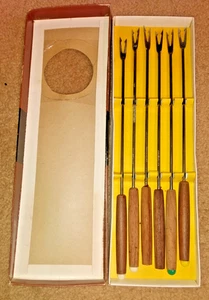 6 Piece Vintage 1970s Fondue Forks Stainless Steel Wood Handles Made In Japan - Picture 1 of 3