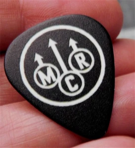 Pin de solapa o corbata My Chemical Romance MCR negra para guitarra - Imagen 1 de 4