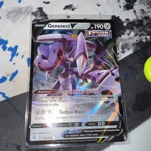 Genesect V 185/264 Swsh08: Fusion Strike Holo - Picture 1 of 2