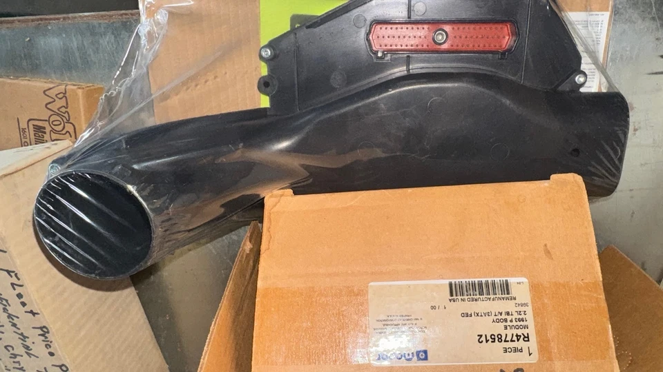 MOPAR DODGE 1993 MÓDULO CONTROLADOR MOTOR SOMBRA NOS OEM R4778512## Foto 1 de 1
