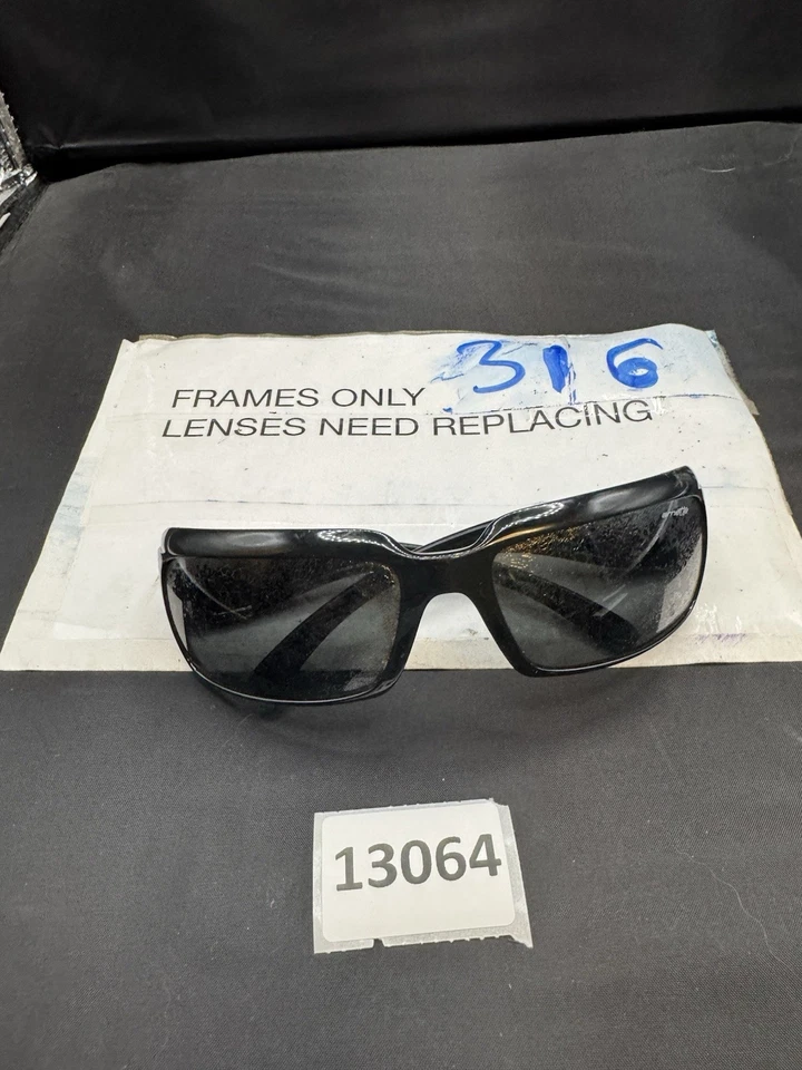 Gafas de sol deportivas grises Arnett Infamous - 4076 - 436/87 3N Foto 1 de 4