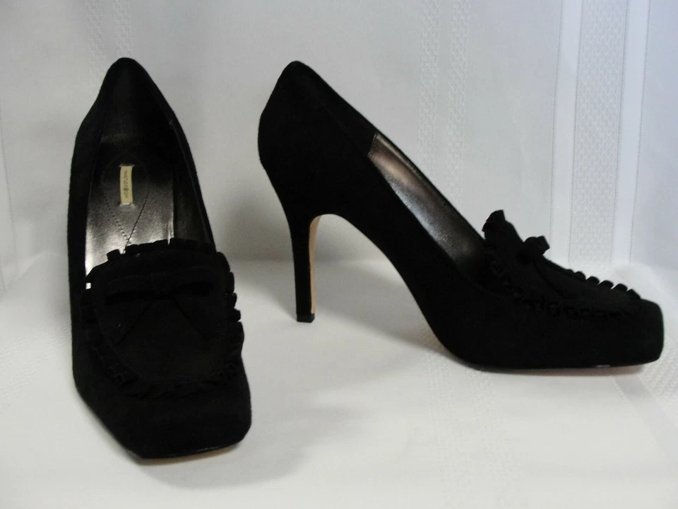 Max Studio Classy Tacones Cuero Gamuza Negro, Nuevos, Talla 8.5M Foto 1 de 4