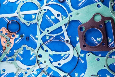 KIT REVISIONE POMPA ACQUA PER SCOOTER HONDA SILVER WING 400/600 MAGNETI MARELLI - Immagine 1 di 3