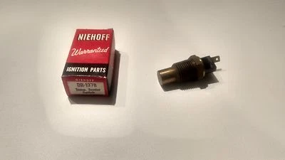 Niehoff GMC Engine Temperature Sender Switch Part # DR-137B - Image 1 of 4
