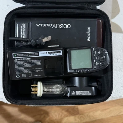 Godox AD200 Pro 200W + Godox XProII-C For Canon - Image 1 of 4