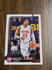2025-26 Topps Basketball #45 JADEN IVEY Detroit Pistons - Foto 1 di 2
