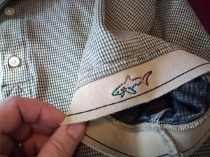 VTG THE SHARK Greg Norman Men’s Play Dry Golf Shirt Short Sleeve Tan Checked Med - Picture 1 of 7