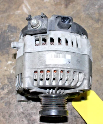 BMW 528I F10 2.0 2012-2016 alternador generador 7605061 OEM* Foto 1 de 4