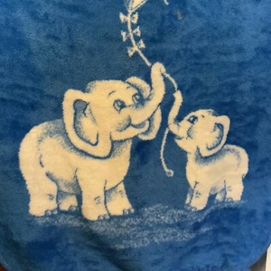San Marcos Vintage Elephant Baby Blanket approx 42 X 50 - Picture 1 of 2