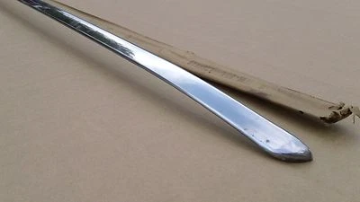 Dodge D30 Meadowbrook Coronet 1949 nuevo en stock MoPar guardabarros delantero izquierdo moldura #1256513 Foto 1 de 4