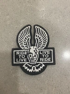 Parche alas calavera Ride To Live To Ride motociclista motociclista. - Imagen 1 de 4