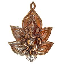 Artesanal Metal Ganesha Sentado En Lotus Pared Colgante Obra Maestra Estatua G3