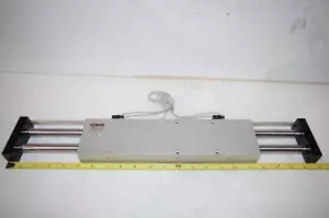 SMC # CDBX2N25-01-28035 PNEUMATIC LINEAR ACTUATOR WITH SENSORS NEW! - Picture 1 of 7