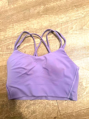 Sujetador Lululemon talla 4 Longline Like a Cloud PÚRPURA Top acanalado pequeño soporte ligero Foto 1 de 4