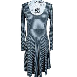 Modcloth Gray White Stripe Weekend Plans Skater Dress Ribbed Stretch Size L - Picture 1 of 15