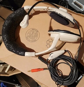 Vintage Optimus NOVA-80 Stereo Headphones W/ Mic Microphone 3.5mm - No Ear Foam - Picture 1 of 1