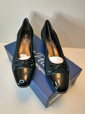 Pétalos de Rosa/Cunas para Caminar MUJERES Puntera Cuadrada Clásicas, NEGRAS Talla 10N Foto 1 de 4