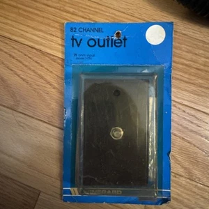 Toma de TV Winegard vintage 82 canales 75 ohmios entrada modelo T-77A - Imagen 1 de 3