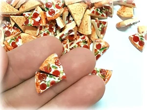 40 piezas. Casa de muñecas miniatura American Pepperoni pizza en rodajas 1,5 cm. x 1 cm. - Imagen 1 de 5