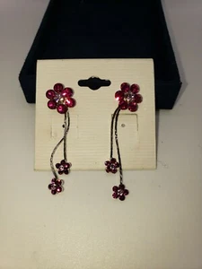 Vintage Monet Pi k Crystal Flower Dangle Earrings - Picture 1 of 3