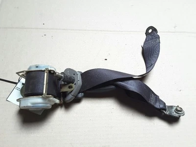 VIBE      2004 Rear Seat Belts 57631 Foto 1 de 4