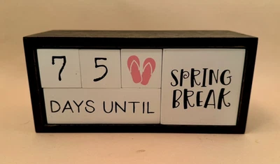 9 Piece Wooden Block Holiday / Event Countdown Calendar Box - Image 1 of 4