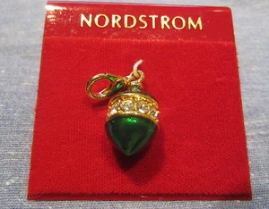 Ciondolo Nordstrom verde ornamento strass tono oro chiusura artiglio aragosta madri - Foto 1 di 4