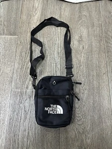 The North Face Crossbody Mini Bag schwarz - 19 x 15 cm - Bild 1 von 4