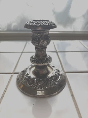 Candelabro chapado en plata REPOSSE CANDELABRO Foto 1 de 3