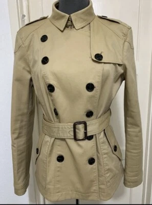 Abrigo corto para mujer Burberry Brit Balmoral doble botonadura beige miel talla 14 en muy buena condición Foto 1 de 4