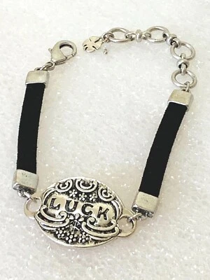Pulseira antiga banhada a prata fosca/couro da marca Lucky. Comprimento 8"" - Imagem 1 de 3