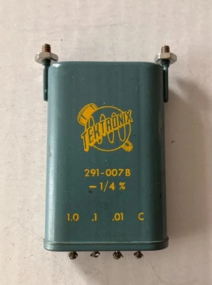 Condensador CAN multisección Tektronix 291-007B (1.0, .1, .01uF) Foto 1 de 3