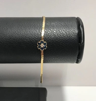 Brazalete Flor Diamante y Zafiro Eslabón "S" Oro Amarillo 14K 7" Foto 1 de 4
