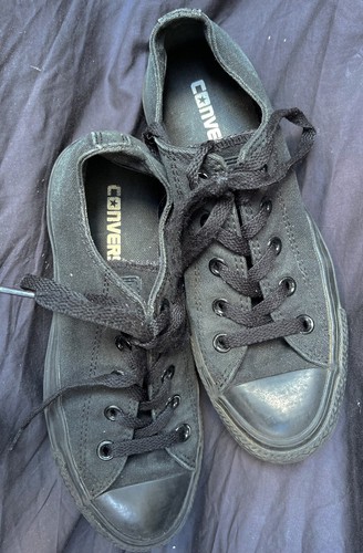 Sneakers basse Converse Chuck Taylor OX monocromatiche tutte nere casual taglia M4 W6