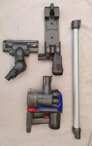 DYSON DC35 ASPIRAPOLVERE SENZA FILI. Blu/Argento - Foto 1 di 12