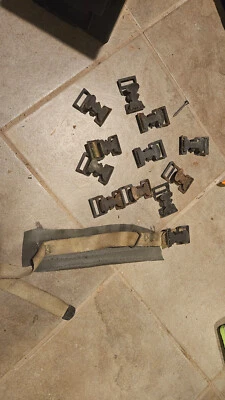 12 hebillas de correa militares de 1" - tapa desmontada M151A2, buena para M37, M35, Humvee... Foto 1 de 4