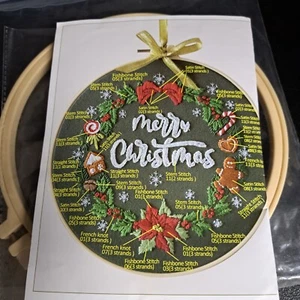 Brand New Christmas Complete Beginner Embroidery Kit In Hoop - Picture 1 of 4