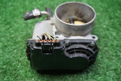 2008 TOYOTA SOLARA 3.3 CORPO DO ACELERADOR FABRICANTE DE EQUIPAMENTO ORIGINAL 2203020060 - Imagem 1 de 4